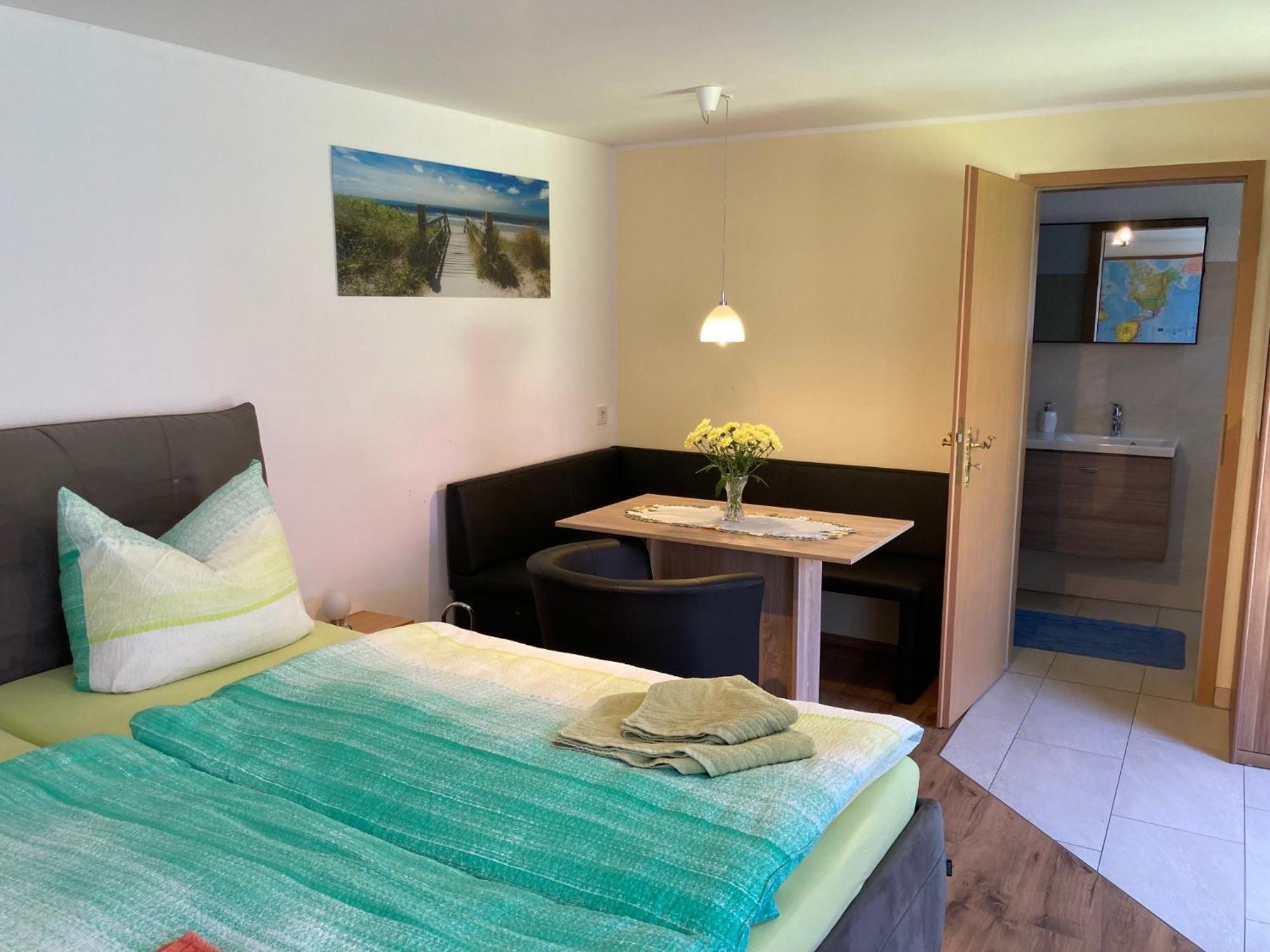 וארן Ferienzimmer Olaf מראה חיצוני תמונה